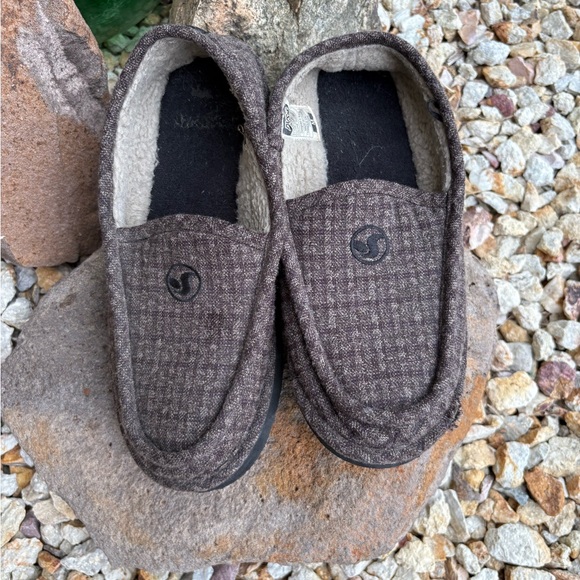 Cozy Brown Checkered Men's Slip-On Loafers - Picture 1 of 5